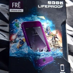 *MAKE AN OFFER* LifeProof Frē iPhone 6/6s case.